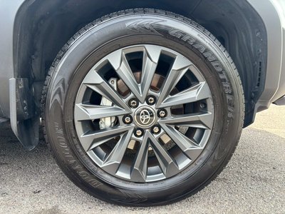 TOYOTA LAND CRUISER 250 - 8