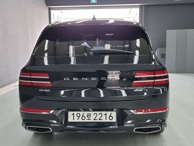GENESIS GV80 - 3