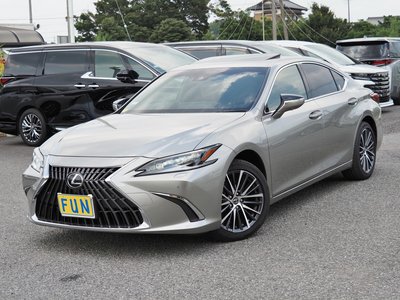 2025 Lexus ES 照片 4