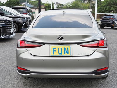 2025 Lexus ES 照片 7