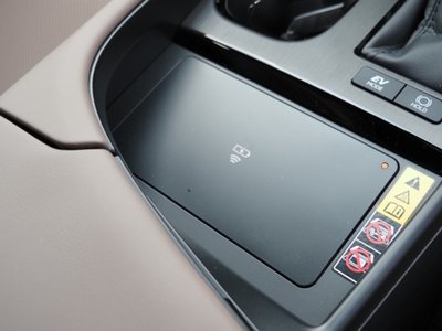 صورة مصغرة 45 لـ 2025 Lexus ES