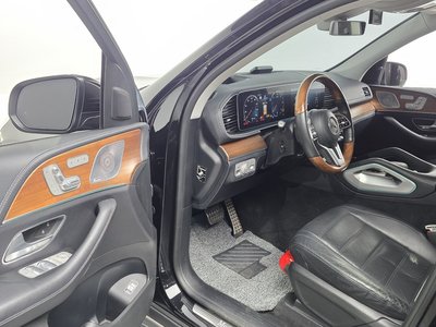MERCEDES-BENZ GLS - 10