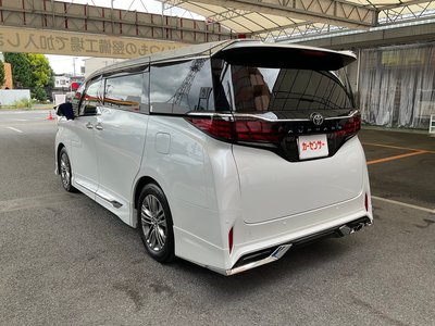 TOYOTA ALPHARD - 8