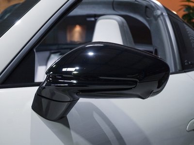 PORSCHE 911 TARGA - 9