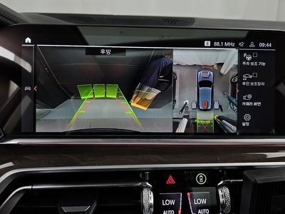 2021 BMW X5 — миниатюра 21