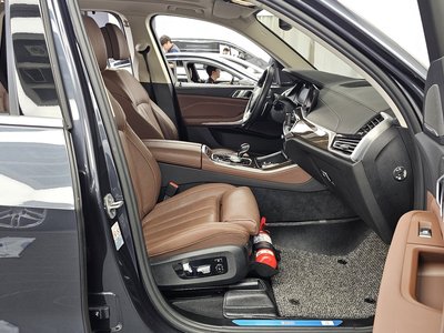 2021 BMW X5 — миниатюра 17