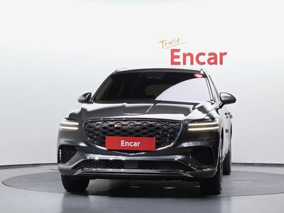 صورة 2 لـ 2025 Genesis GV70