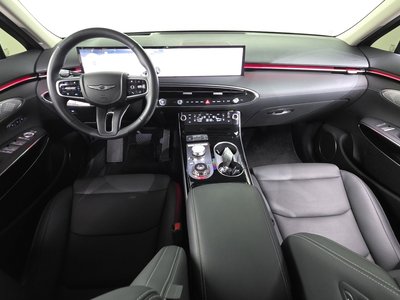 صورة 5 لـ 2025 Genesis GV70