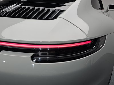 PORSCHE 911 - 10