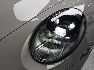 PORSCHE 911 - 9
