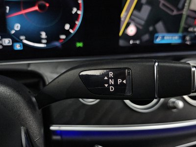 MERCEDES-BENZ E-CLASS - 9