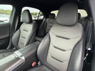 2025 Mercedes-BENZ C-CLASS AMG 缩略图 16
