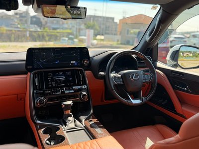 صورة مصغرة 20 لـ 2023 Lexus LX