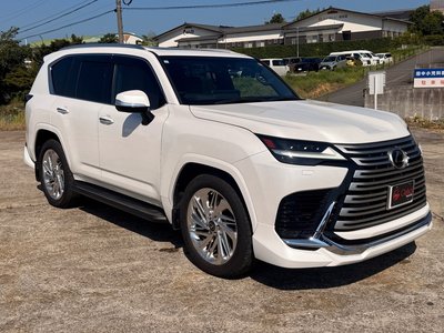 صورة 1 لـ 2023 Lexus LX