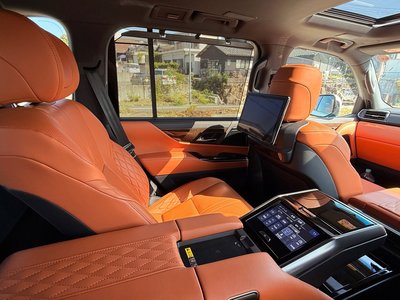 صورة مصغرة 38 لـ 2023 Lexus LX