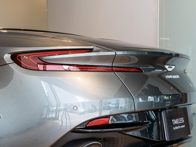 ASTON MARTIN DB11 VOLANTE - 9