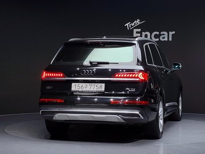 AUDI Q7 - 3