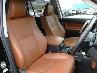 TOYOTA LAND CRUISER PRADO - 7