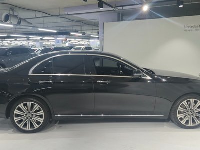 MERCEDES-BENZ E-CLASS - 9