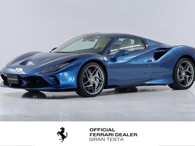 FERRARI F8 SPIDER