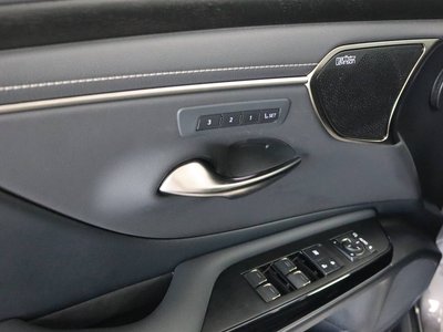 2025 Lexus ES — миниатюра 11