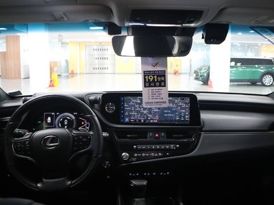 2025 Lexus ES 照片 5