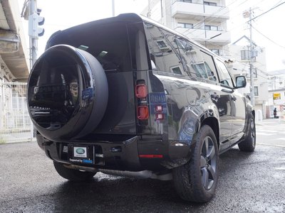 LAND ROVER DEFENDER - 5