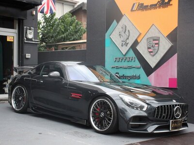 MERCEDES-BENZ GT AMG