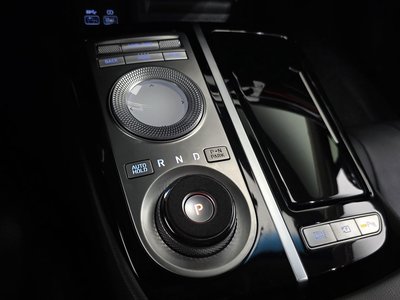 GENESIS G80 (RG3) - 9