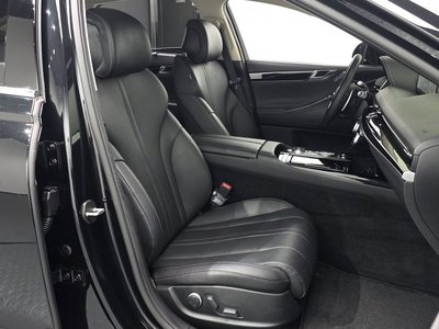 GENESIS G80 (RG3) - 10