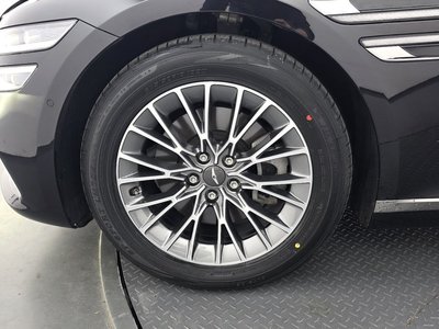 GENESIS G80 (RG3) - 6