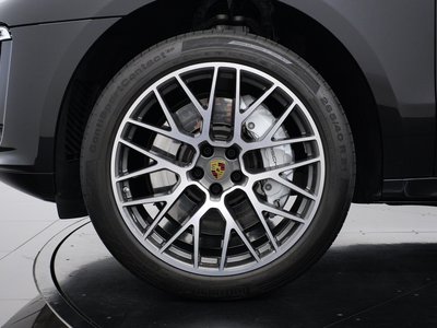 صورة 2 لـ 2020 Porsche MACAN