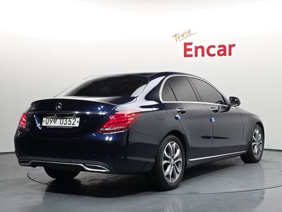 MERCEDES-BENZ C-CLASS - 3