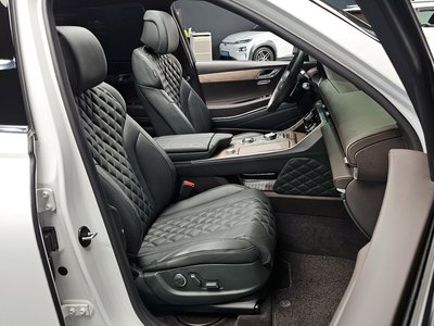 GENESIS GV80 - 10