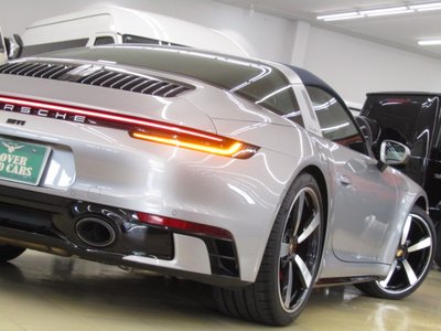 2025 Porsche 911 — миниатюра 35
