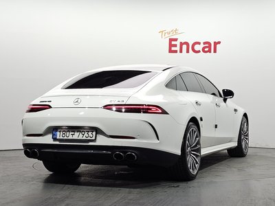 MERCEDES-BENZ GT AMG - 4