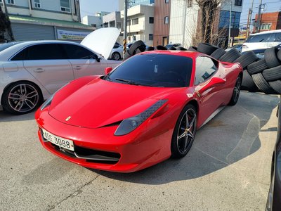FERRARI 458 - 4