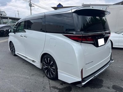 2024 Toyota VELLFIRE — фото 8