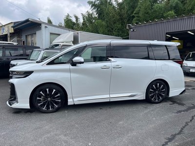2024 Toyota VELLFIRE — фото 4
