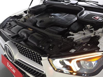 MERCEDES-BENZ GLE - 7