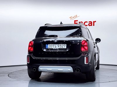MINI COUNTRYMAN - 4