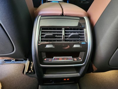 2026 BMW X5 缩略图 16