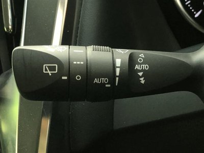2023 Toyota ALPHARD — миниатюра 17