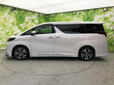 2023 Toyota ALPHARD photo 2