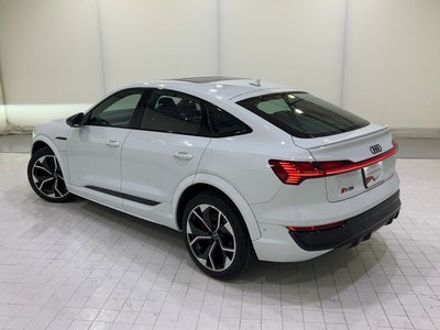 2025 AUDI SQ8 SPORTBACK E-TRON 缩略图 38