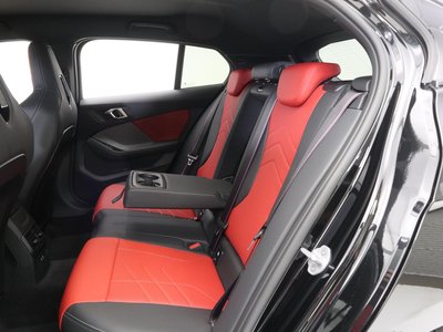 2025 BMW 1 SERIES 缩略图 15