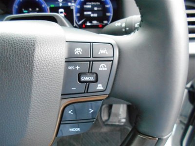 صورة مصغرة 16 لـ 2023 Toyota ALPHARD
