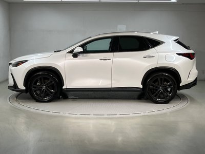 2023 Lexus NX photo 4