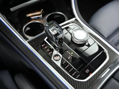 صورة 9 لـ 2025 BMW 8 SERIES