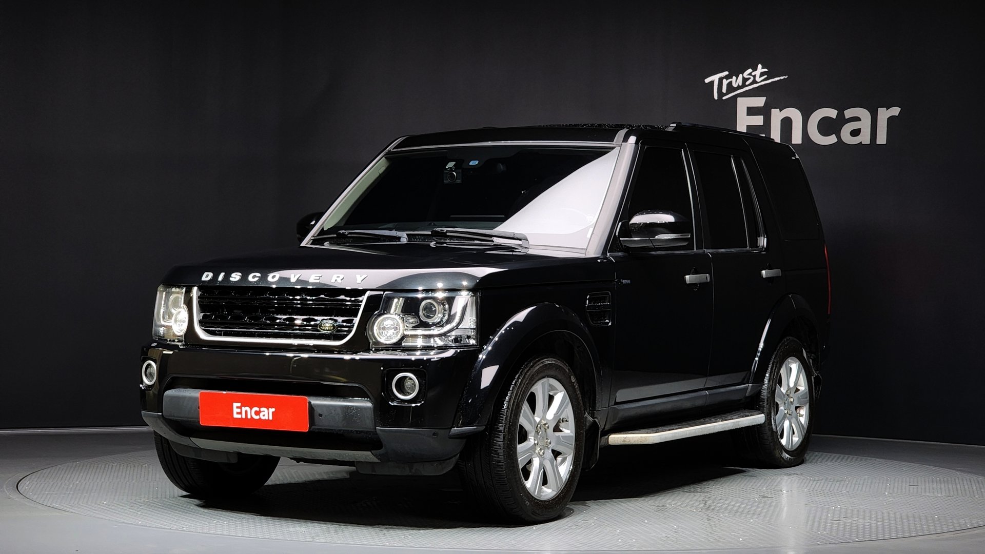 LAND ROVER DISCOVERY - View 1